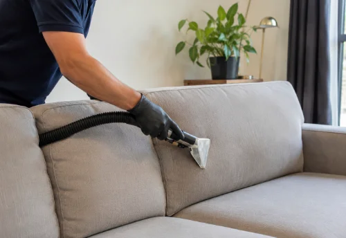 Nettoyage de canapé en profondeur à Échiré